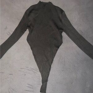 Ribbed Long Sleeve Bodysuit In Olive Green Size Small